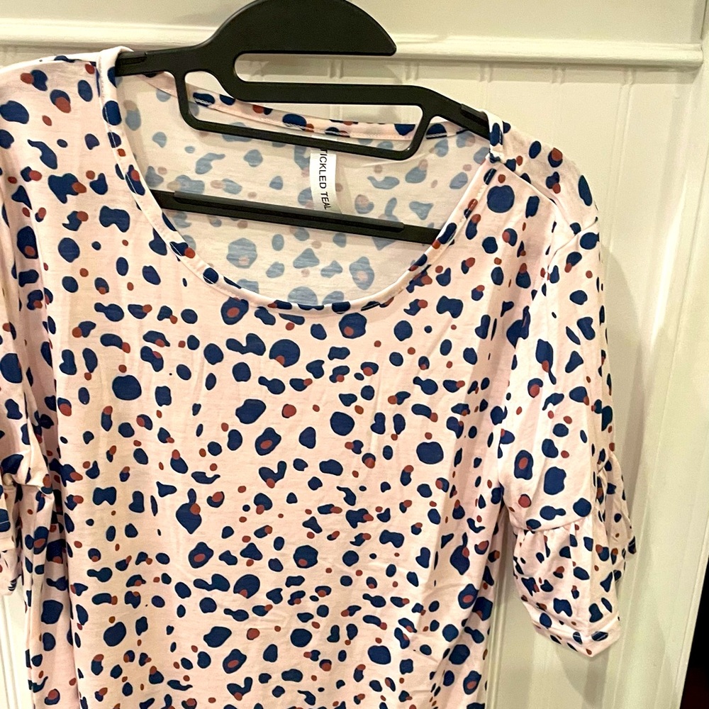 Tickled Teal blouse.  Size Medium-never worn $15